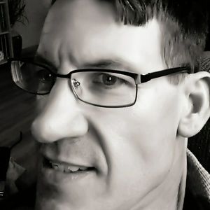 Meet your Posher, Adam